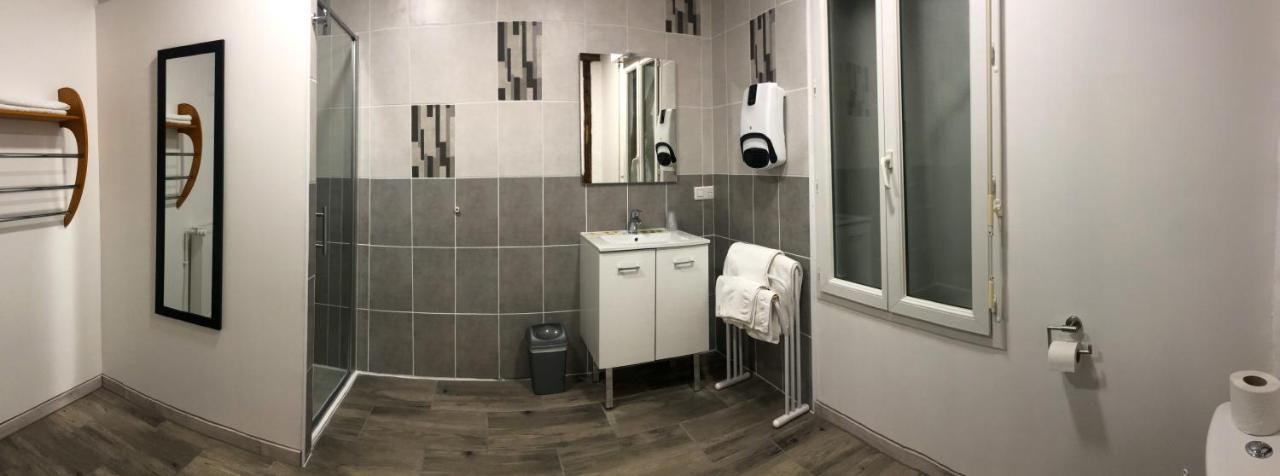 Logis Hotel Restaurant Metropole Mirande  Kültér fotó