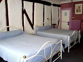 Logis Hotel Restaurant Metropole Mirande  Kültér fotó