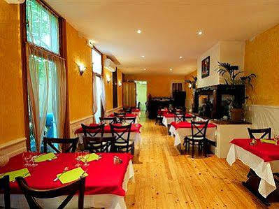 Logis Hotel Restaurant Metropole Mirande  Kültér fotó